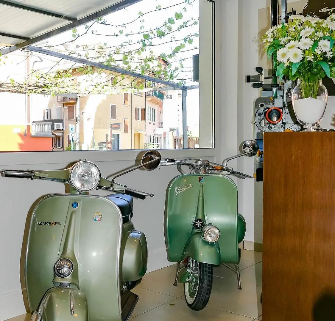 Hotel Benaco Garda ***S